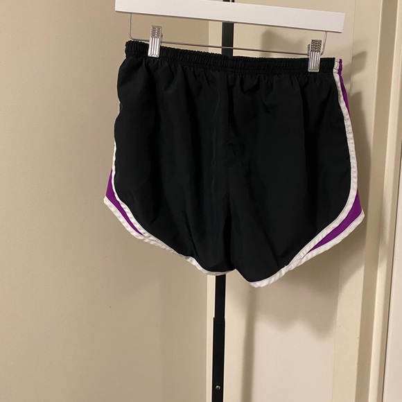 NIKE Dri Fit Running Shorts - Picture 2 of 2